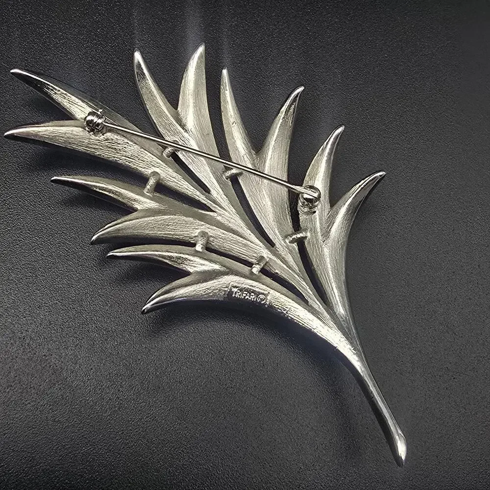 Crown Trifari Silver Tone Leaf Brooch Vintage Costume Jewelry